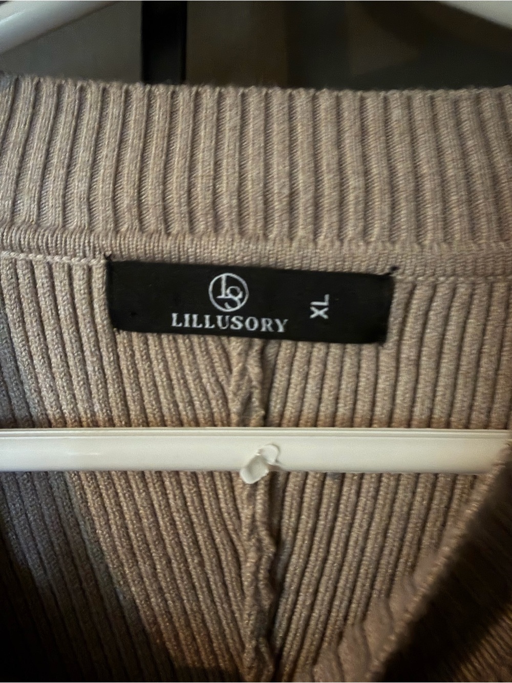 Women's Crewneck Sweater in Taupe - Classic Ribbed Knit - Picture 3 of 3